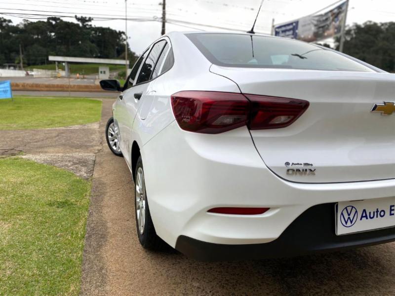 Chevrolet ONIX SEDAN Plus 1.0 12V TB Flex Aut. - foto 5