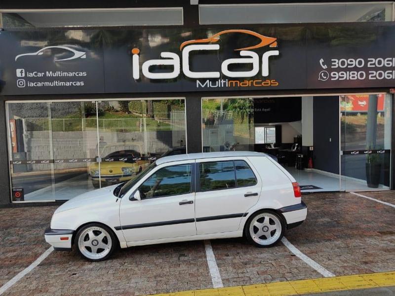 Volkswagen Golf GLX 2.0 4p