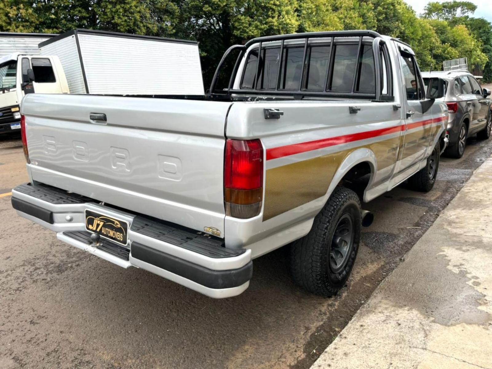 F-1000 s. - foto 6
