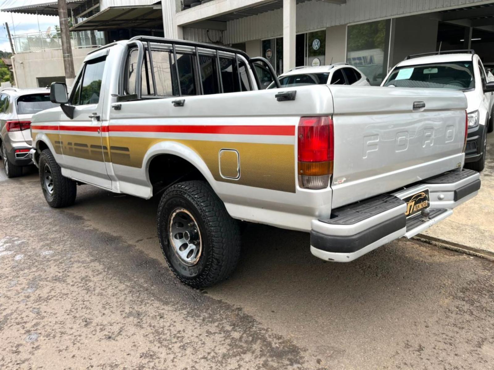 F-1000 s. - foto 8