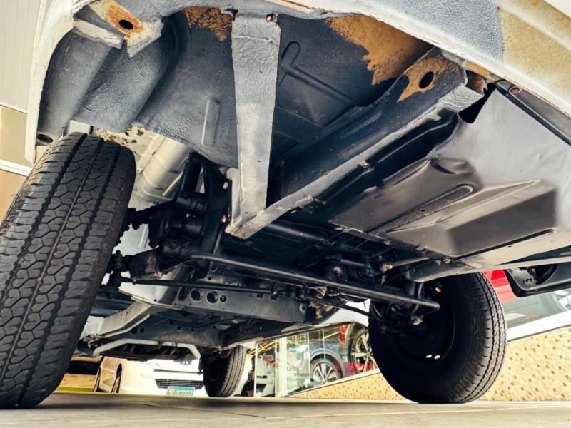 Volkswagen Kombi Lotação 1.6 MPi - foto 17