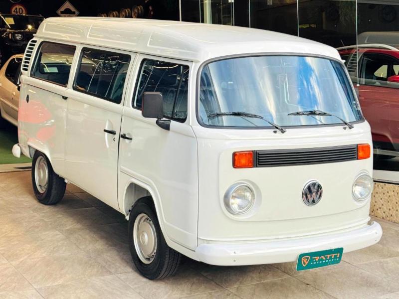 Volkswagen Kombi Lotação 1.6 MPi - foto 18