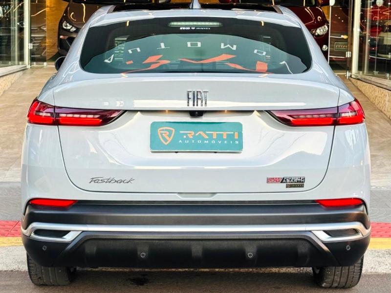 Fiat Fastback Limited Ed.1.3 270 T.Flex Aut. - foto 18