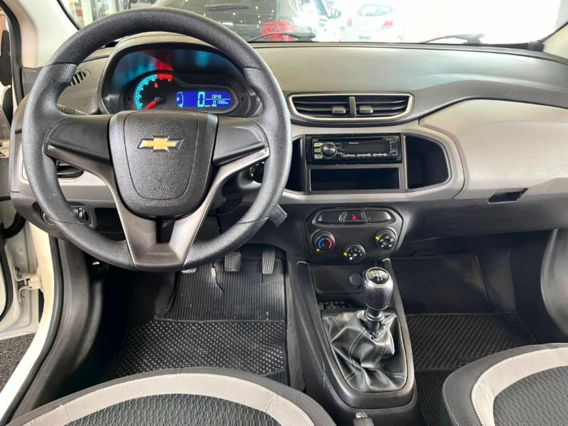 Chevrolet ONIX HATCH LS 1.0 8V FlexPower 5p Mec. - foto 4