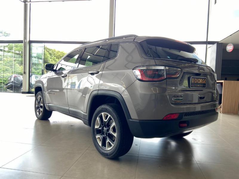 Jeep COMPASS TRAILHAWK 2.0 4x4 Dies. 16V Aut. - foto 6