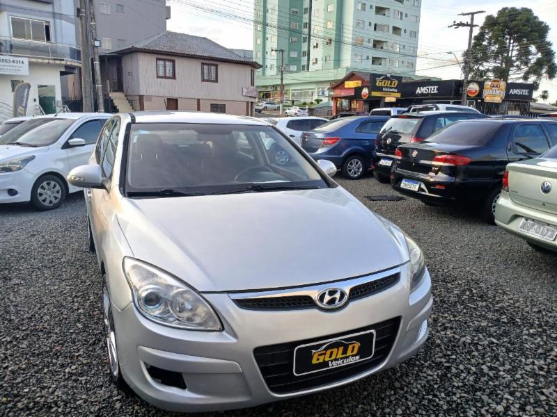 Hyundai i30cw 2.0 16V 145cv Mec. 5p - foto 2