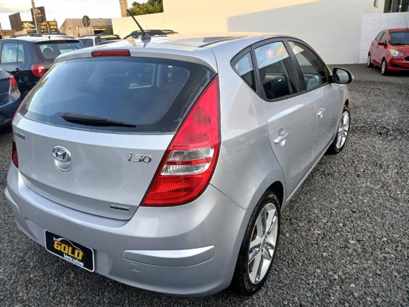 Hyundai i30cw 2.0 16V 145cv Mec. 5p - foto 8