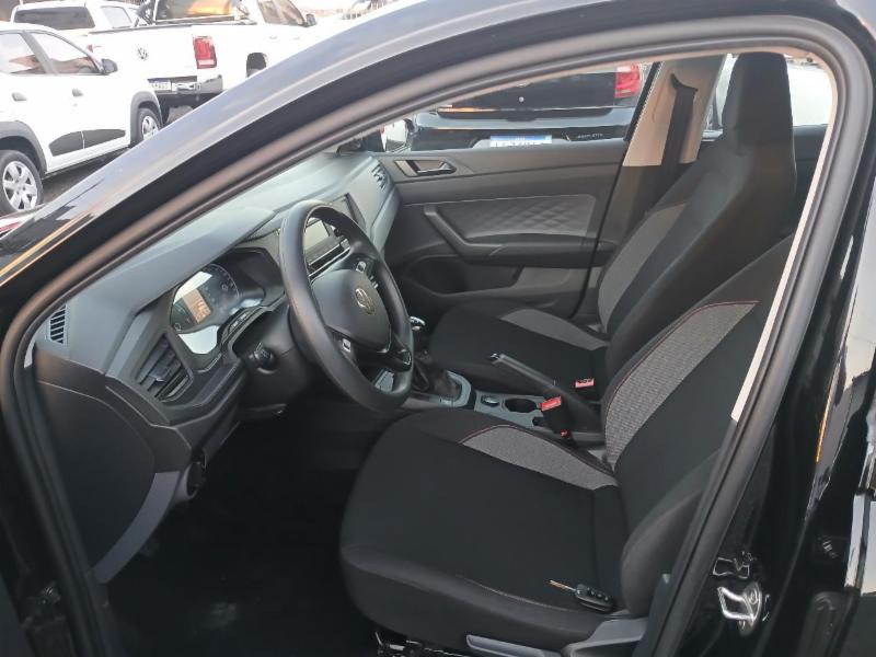 Volkswagen Polo Track 1.0 Flex 12V 5p - foto 9