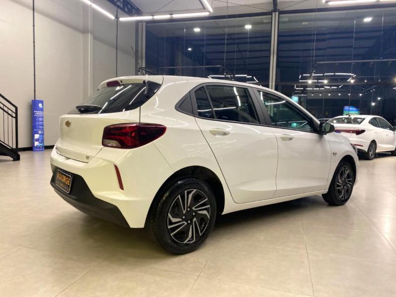 Chevrolet ONIX HATCH LT 1.0 12V TB Flex 5p Mec. - foto 4