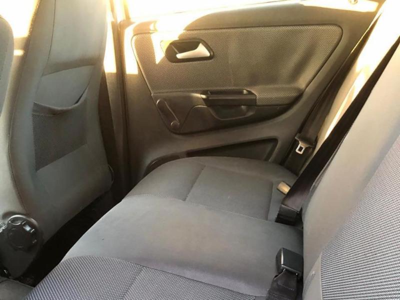Volkswagen Fox 1.0 Mi Total Flex 8V 5p - foto 8
