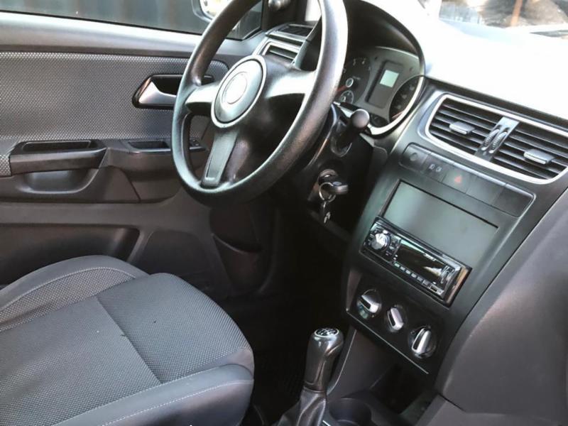 Volkswagen Fox 1.0 Mi Total Flex 8V 5p - foto 12