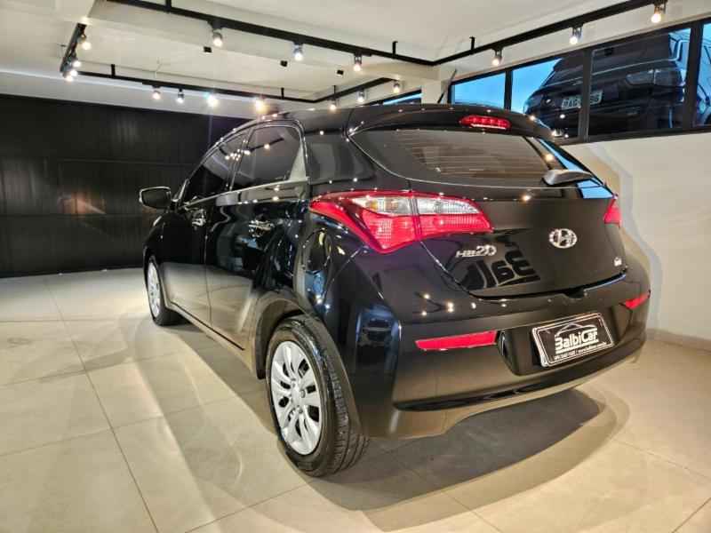 Hyundai HB20 Comf./C.Plus/C.Style 1.0 Flex 12V - foto 3