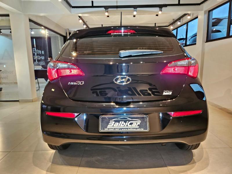 Hyundai HB20 Comf./C.Plus/C.Style 1.0 Flex 12V - foto 4