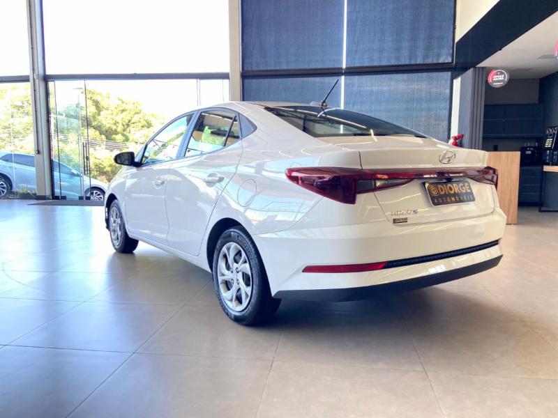 Hyundai HB20S Comfort Plus 1.0 Flex 12V Mec. - foto 6