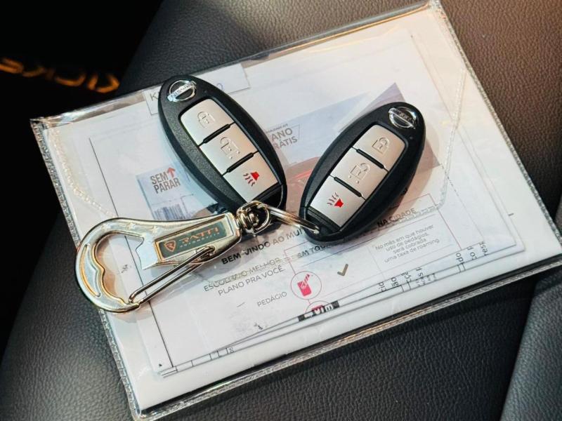 Nissan KICKS Exclusive 1.6 16V Flex Aut. - foto 12