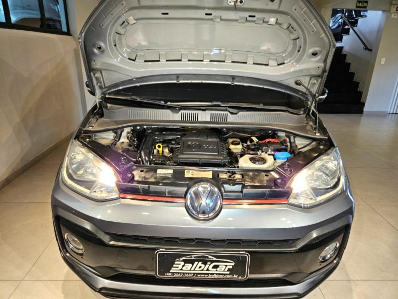 Volkswagen up! cross 1.0 TSI Total Flex 12V 5p - foto 14