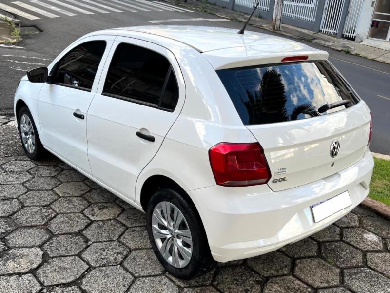 Volkswagen Gol 1.0 Flex 12V 5p - foto 6