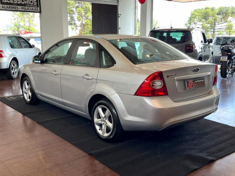 Ford Focus Sedan 2.0 16V/2.0 16V Flex 4p - foto 9