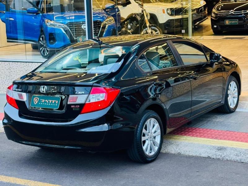 Honda Civic Sedan LXR 2.0 Flexone 16V Aut. 4p - foto 14