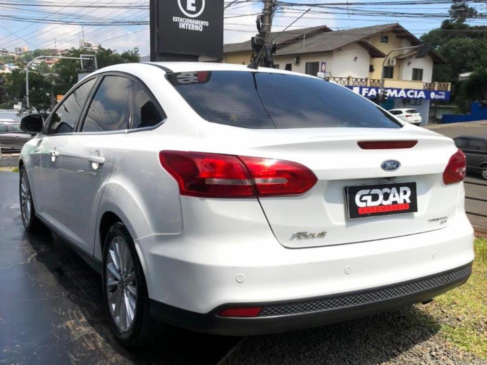 Focus titanium - foto 2