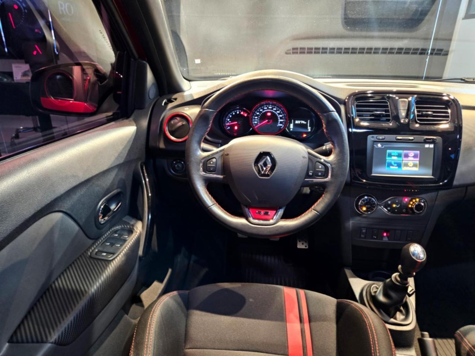 Sandero sport - foto 12