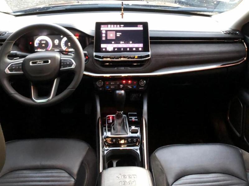 Jeep Commander Limited TD380 2.0 4x4 Die.Aut. - foto 8