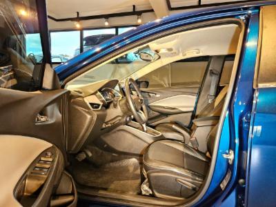 Onix hatch - thumb 8