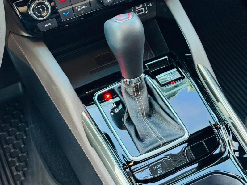 Jeep Commander Overland T270 1.3 TB Flex Aut. - foto 17