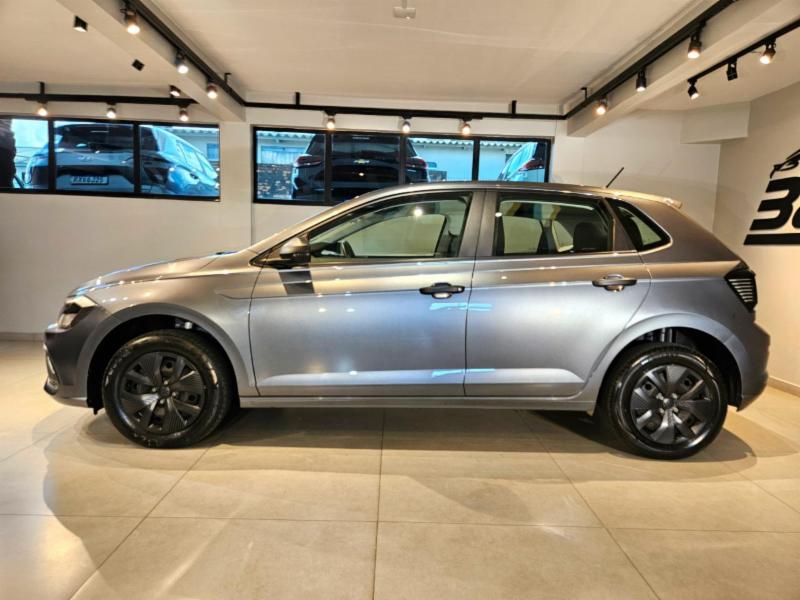 Volkswagen Polo Track 1.0 Flex 12V 5p - foto 2