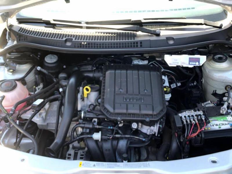 Volkswagen Gol 1.0 Flex 12V 5p - foto 3