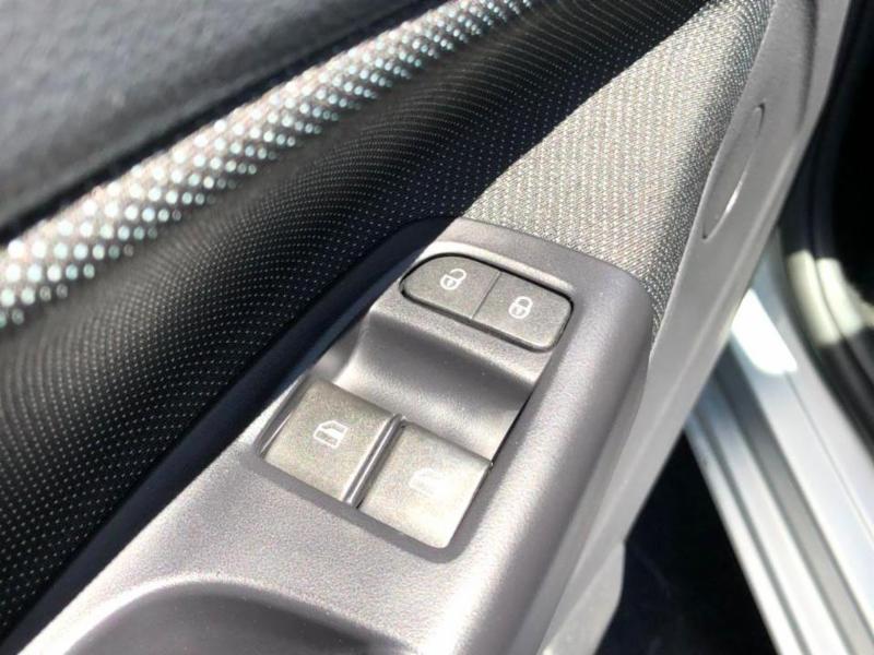 Volkswagen Gol 1.0 Flex 12V 5p - foto 15