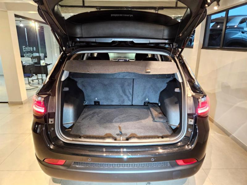 Jeep COMPASS LONG. T270 1.3 TB 4x2 Flex Aut. - foto 14