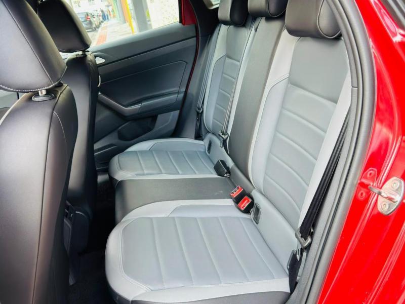 Volkswagen Nivus Highline 1.0 200 TSI Flex Aut. - foto 8