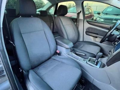 Focus sedan - thumb 12