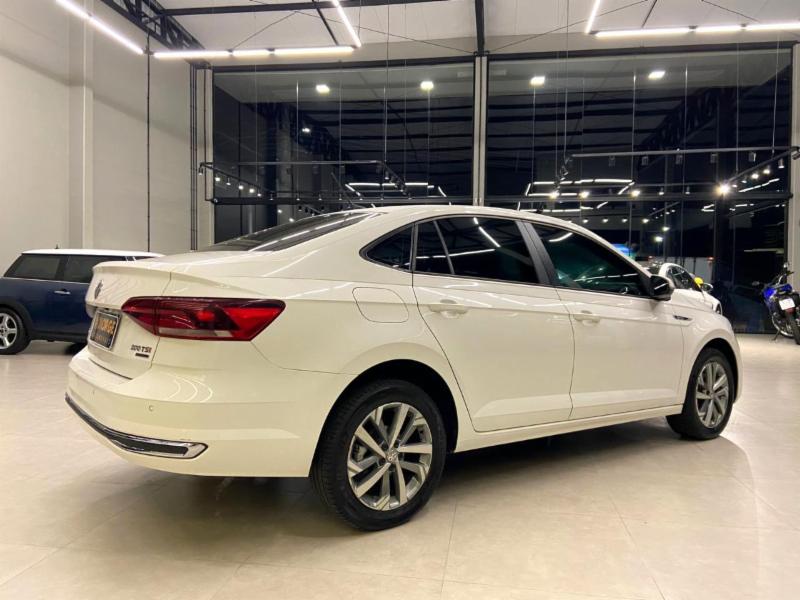 Volkswagen VIRTUS Highline 200 TSI 1.0 Flex 12V Aut - foto 4