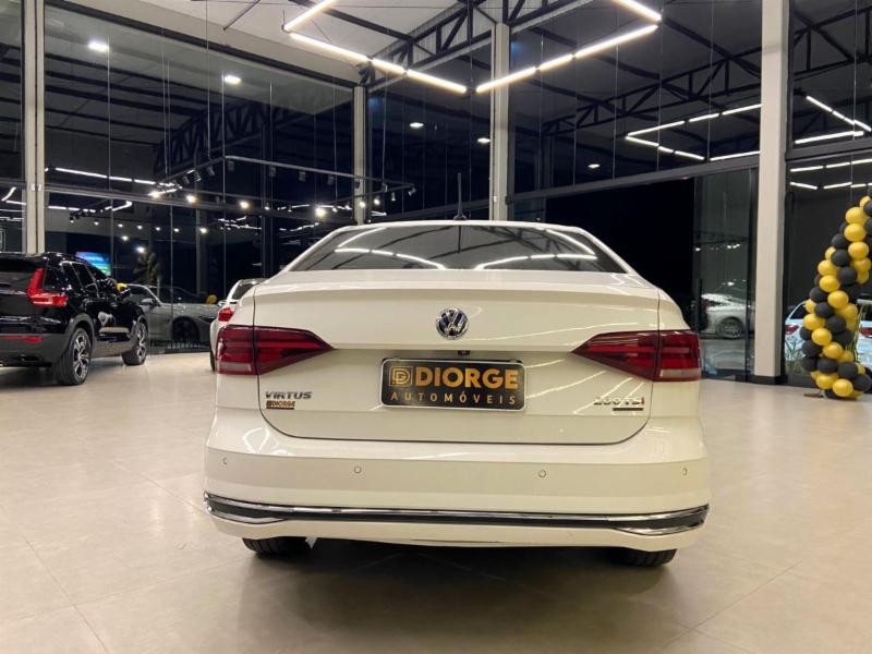 Volkswagen VIRTUS Highline 200 TSI 1.0 Flex 12V Aut - foto 5