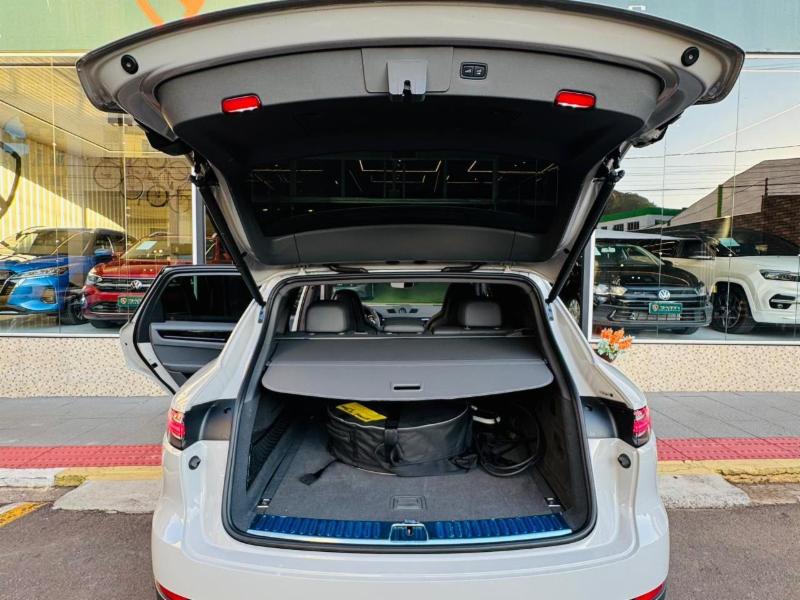 Porsche Cayenne E-Hybrid 3.0 V6 462cv - foto 9