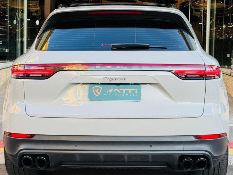 Porsche Cayenne E-Hybrid 3.0 V6 462cv - foto 12