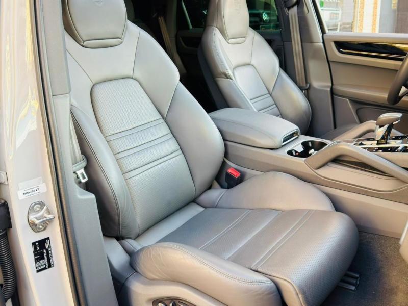 Porsche Cayenne E-Hybrid 3.0 V6 462cv - foto 17