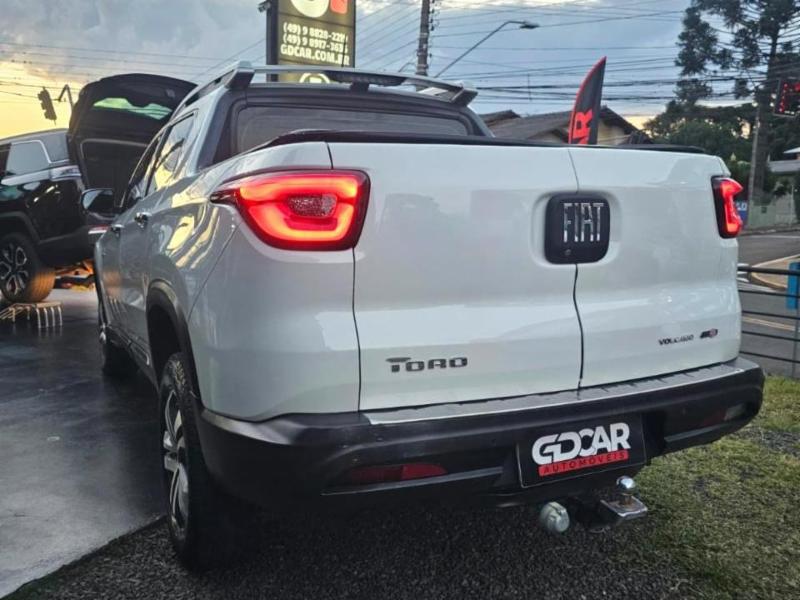 Fiat Toro Volcano 2.0 16V 4x4 TB Diesel Aut. - foto 11