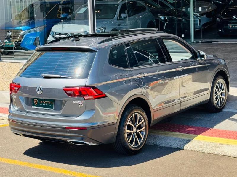 Volkswagen TIGUAN Allspac Comf 250 TSI 1.4 Flex - foto 12