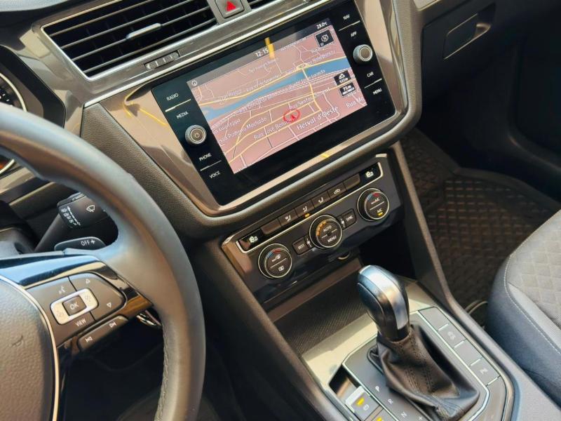 Volkswagen TIGUAN Allspac Comf 250 TSI 1.4 Flex - foto 16