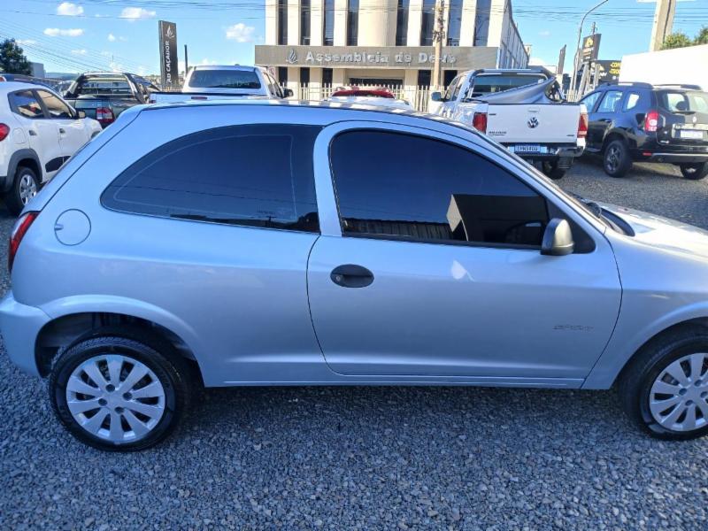 Chevrolet Celta Spirit 1.0 MPFI 8V FlexPower 3p - foto 3