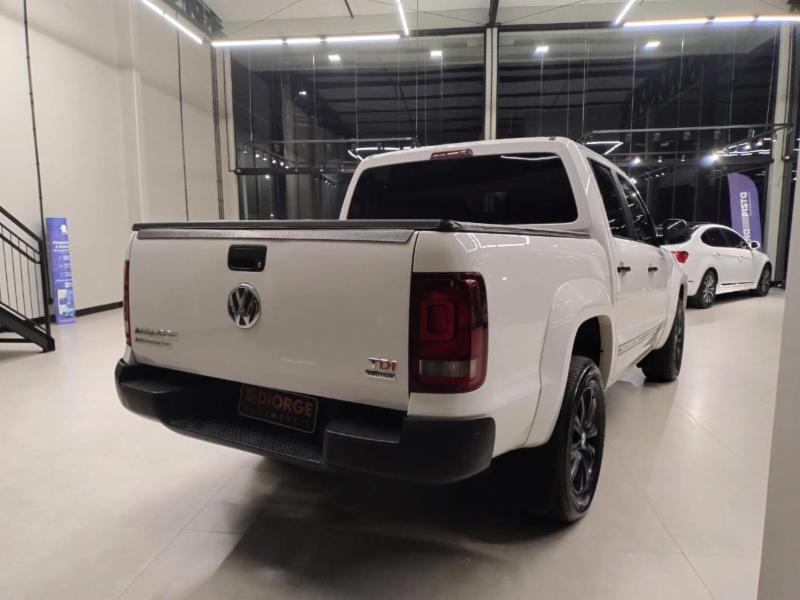 Volkswagen AMAROK T. Dark Label CD 2.0 4x4 Dies Aut - foto 4