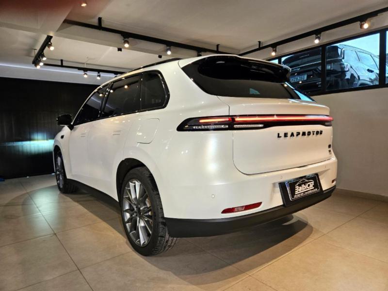 Leapmotor C10 (Híbrido) - foto 3