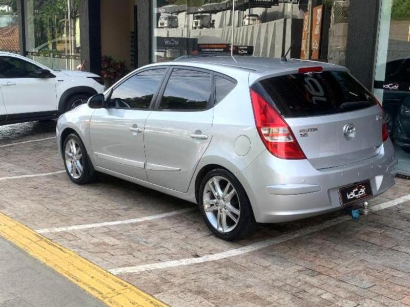 Hyundai i30 2.0 16V 145cv 5p Mec. - foto 4