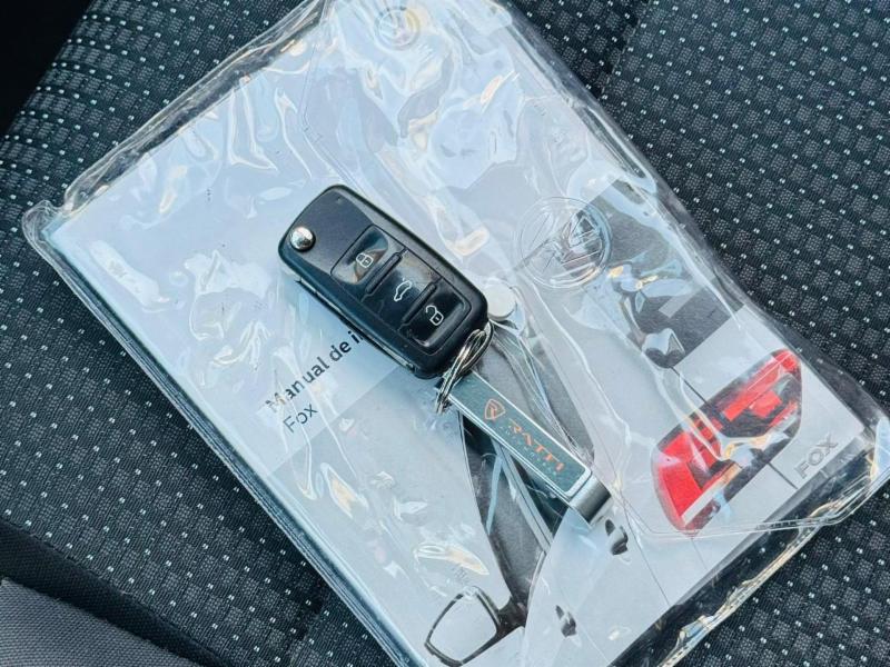 Volkswagen Fox Connect 1.6 Flex 8V 5p - foto 18