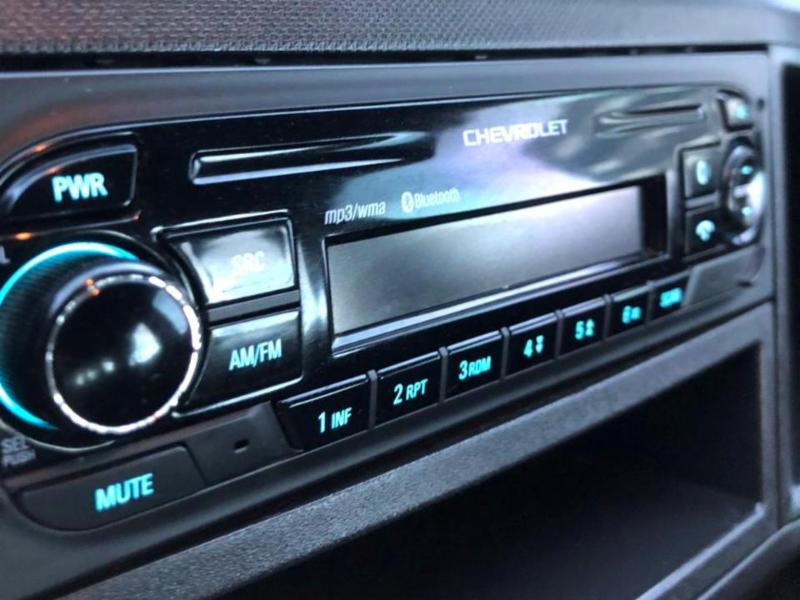 Chevrolet ONIX HATCH LT 1.0 8V FlexPower 5p Mec. - foto 12