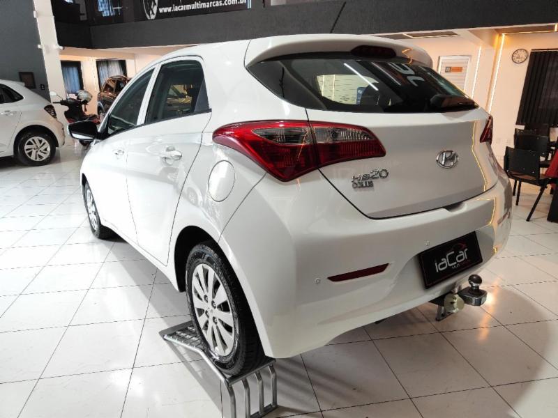 Hyundai HB20 Comf./C.Plus/C.Style 1.0 Flex 12V - foto 4