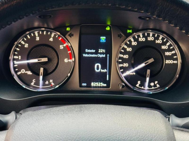 Toyota Hilux CD SRX 4x4 2.8 TDI 16V Diesel Aut. - foto 3